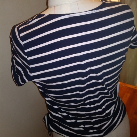 Nautica cotton top Size Small fits Medium - Picture 2 of 4
